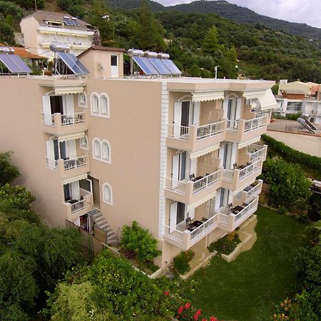 Filanthi Apartments Paralia Vrachou Luaran gambar