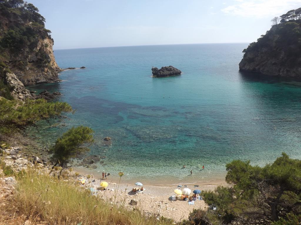 Filanthi Apartments Paralia Vrachou Luaran gambar