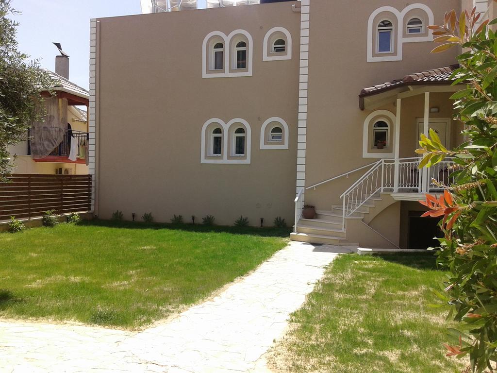 Filanthi Apartments Paralia Vrachou Luaran gambar